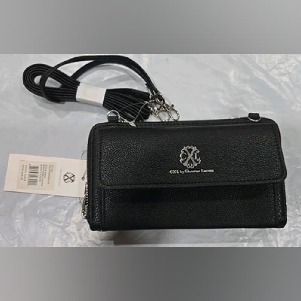 CXL Christian Lacroix Blake Pebble Flap Snap Magnetic Wristlet New Strap Include